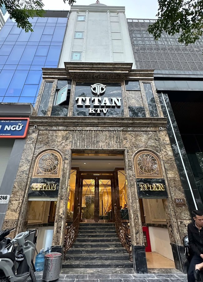 Karaoke Titan KTV - Võ Chí Công