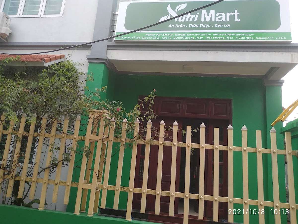 Cửa hàng WinMart+ Thôn Phương Trạch
