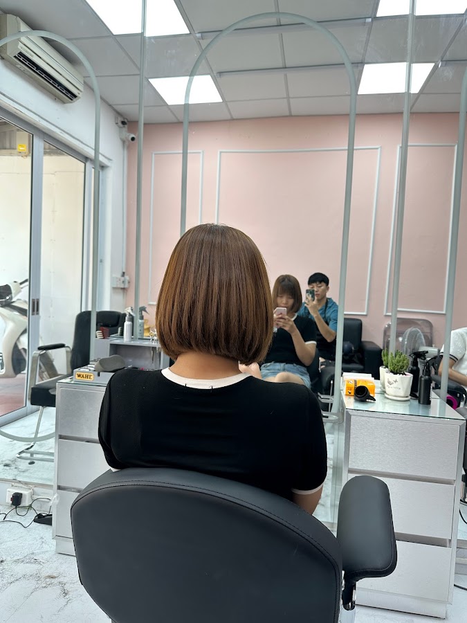 Tiệm Cắt Tóc Tây Hair