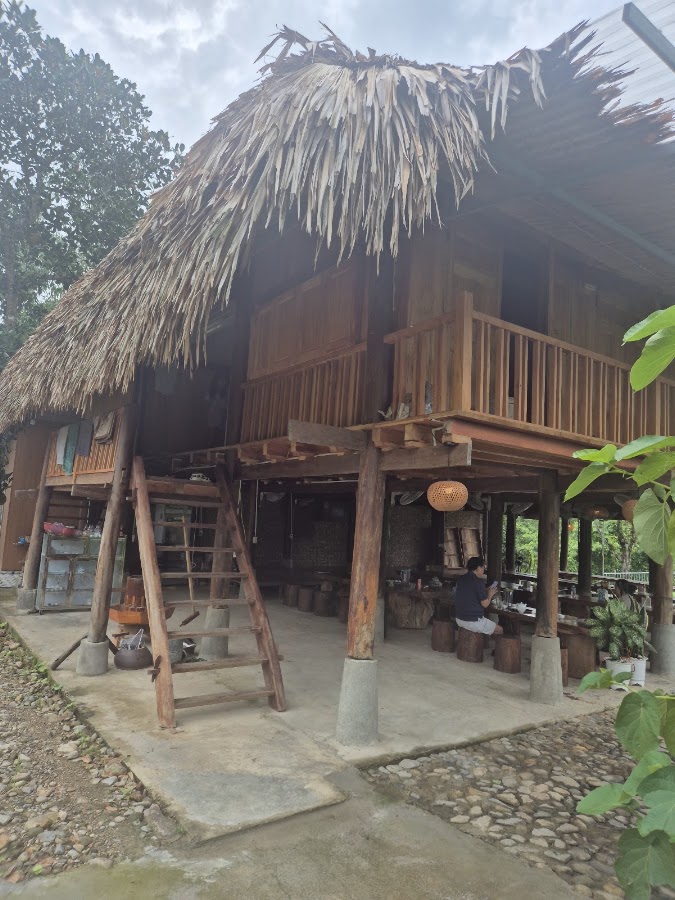 Sông Vang Xanh Homestay