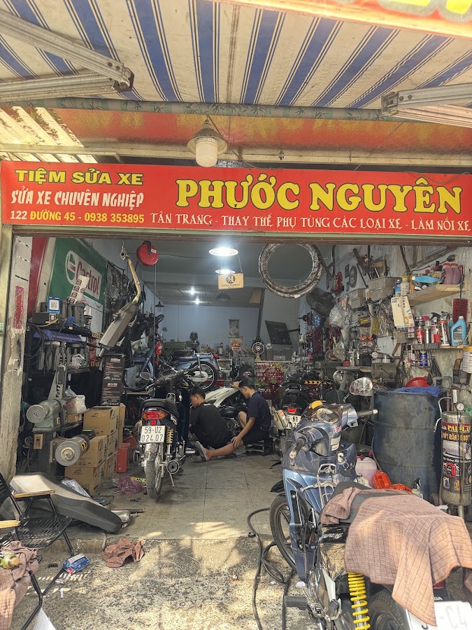 Garage Văn Út D20/540c, Trịnh Quan Nghị, Phong phú Bình Chánh