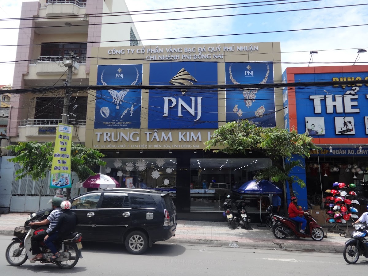 PNJ Đồng Khởi