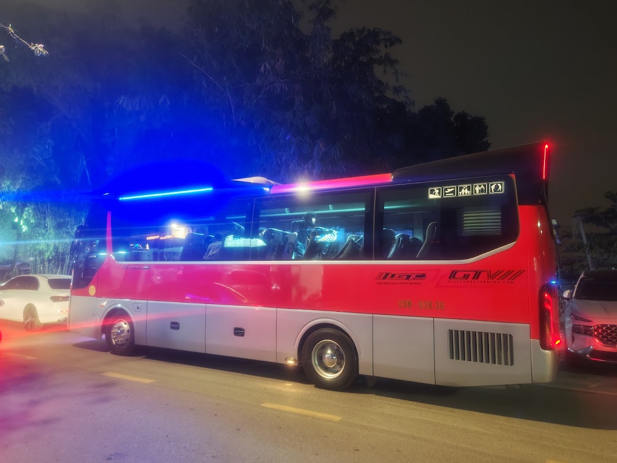 Dịch Vụ Cho Thuê Xe Du Lịch Mạnh Hùng