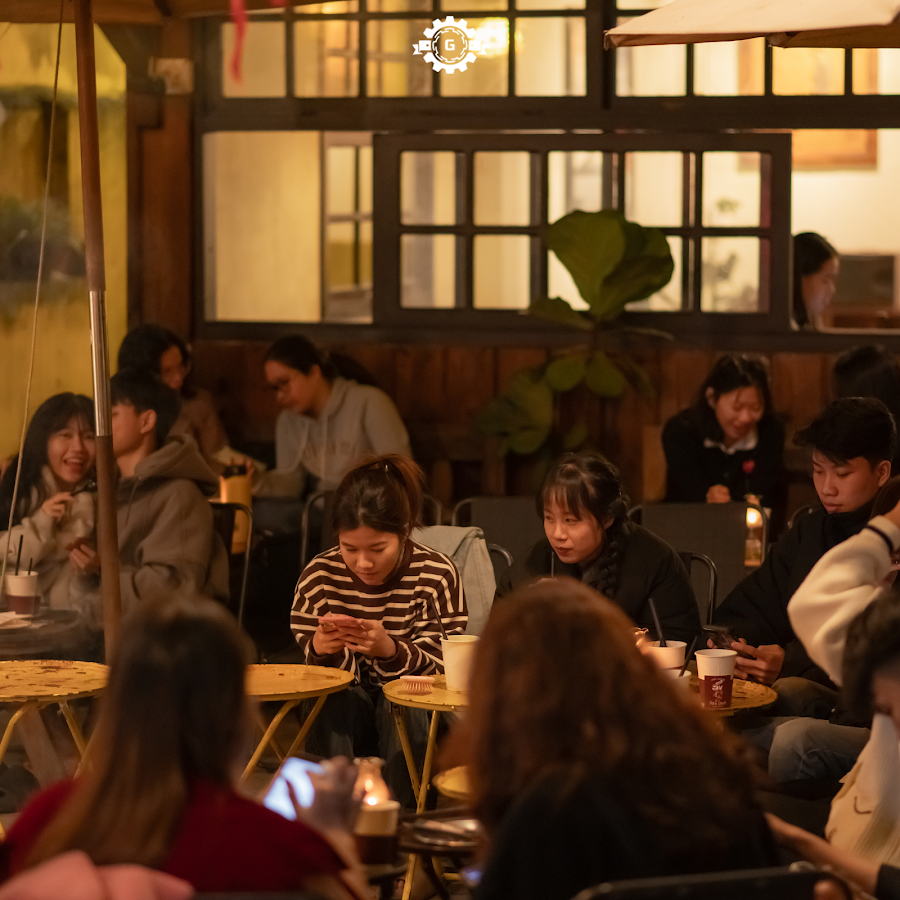 Gear Chapter II - Cafe' And Bistro