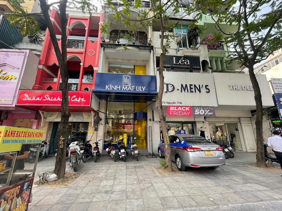 Kính Mắt Lily