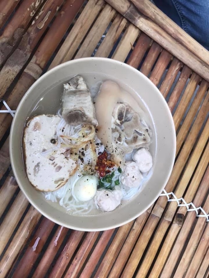 CÔ BA Cơm tấm