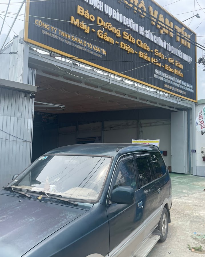 Gara Ô Tô Vạn Tín