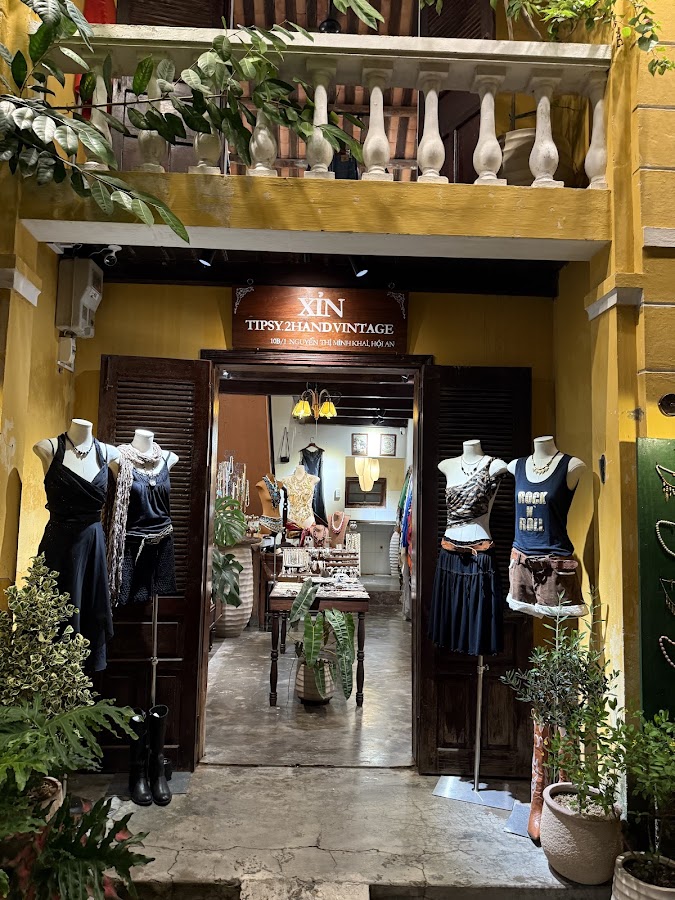 Tipsy 2hand Vintage Hoi An