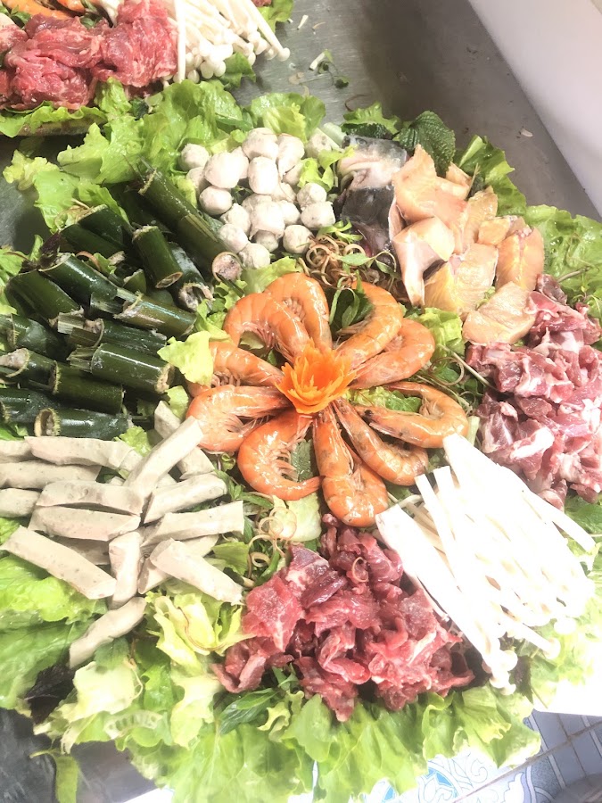 Thúy Bún Riêu Cua Ốc Sườn