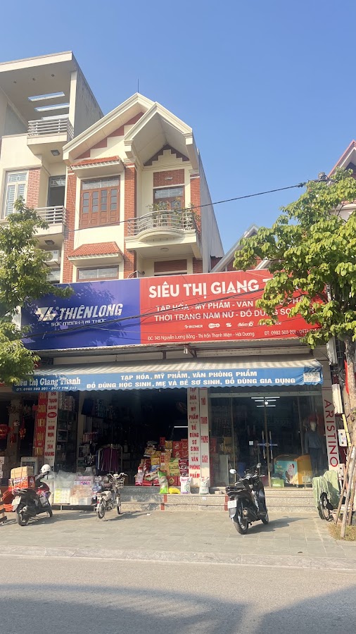 Cửa Hàng Tạp Hóa Hoàng Ngoan