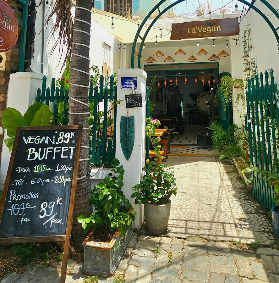 La'Vegan & Vegetarian Restaurant Da Nang