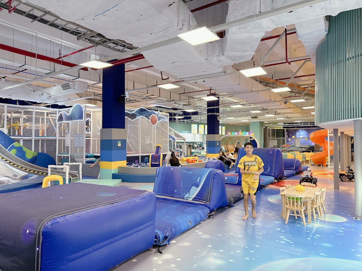 Bigfun AEON MALL Bình Dương Canary