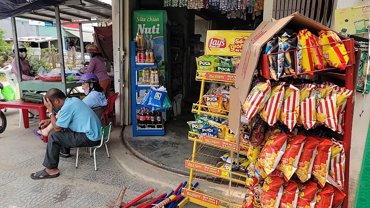 Tạp hoá cô Mai
