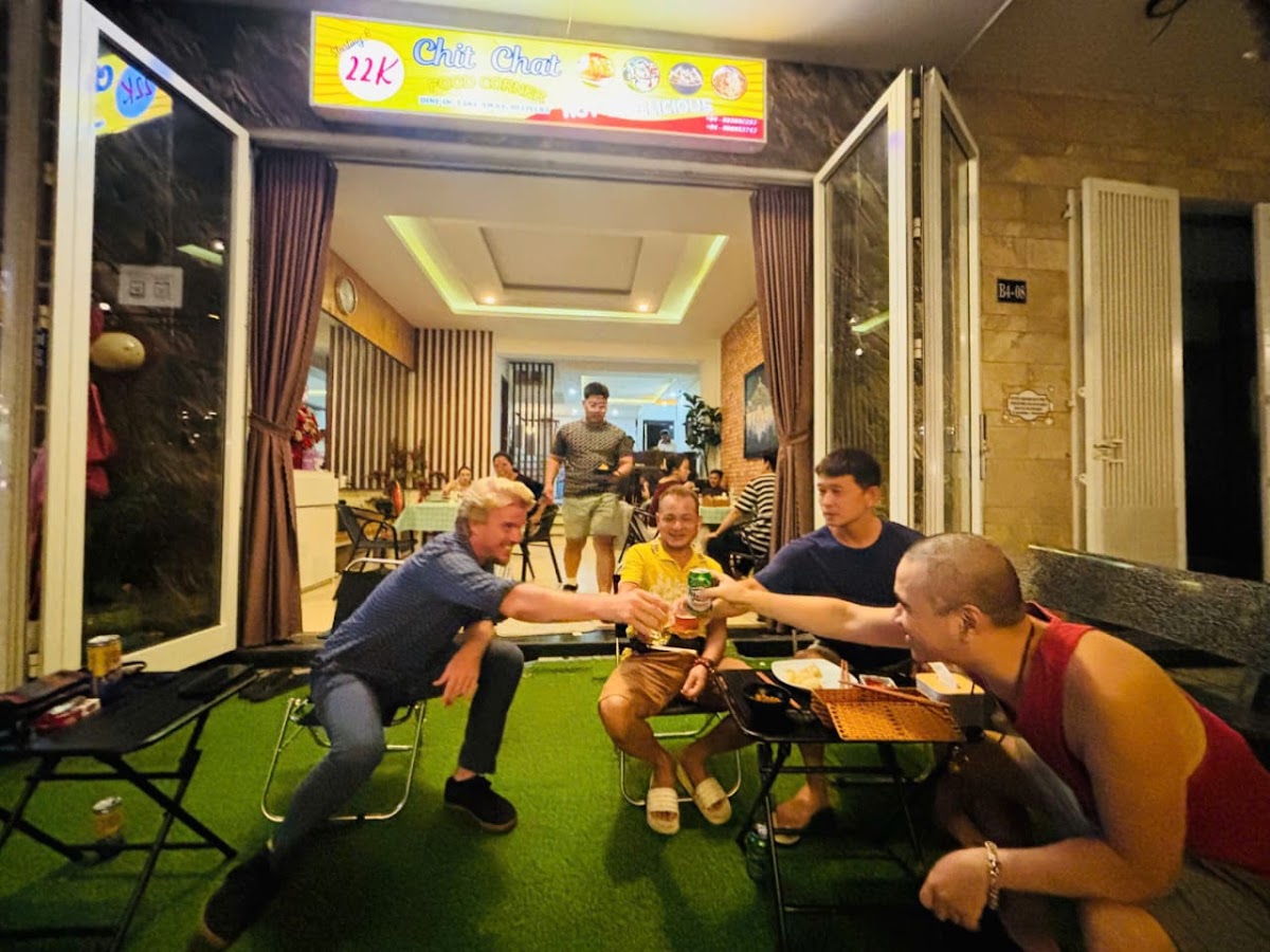 Chit Chat FOOD CORNER