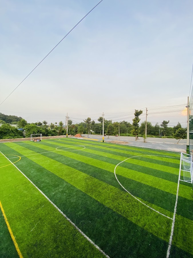 Sân bóng đá Phương Nam