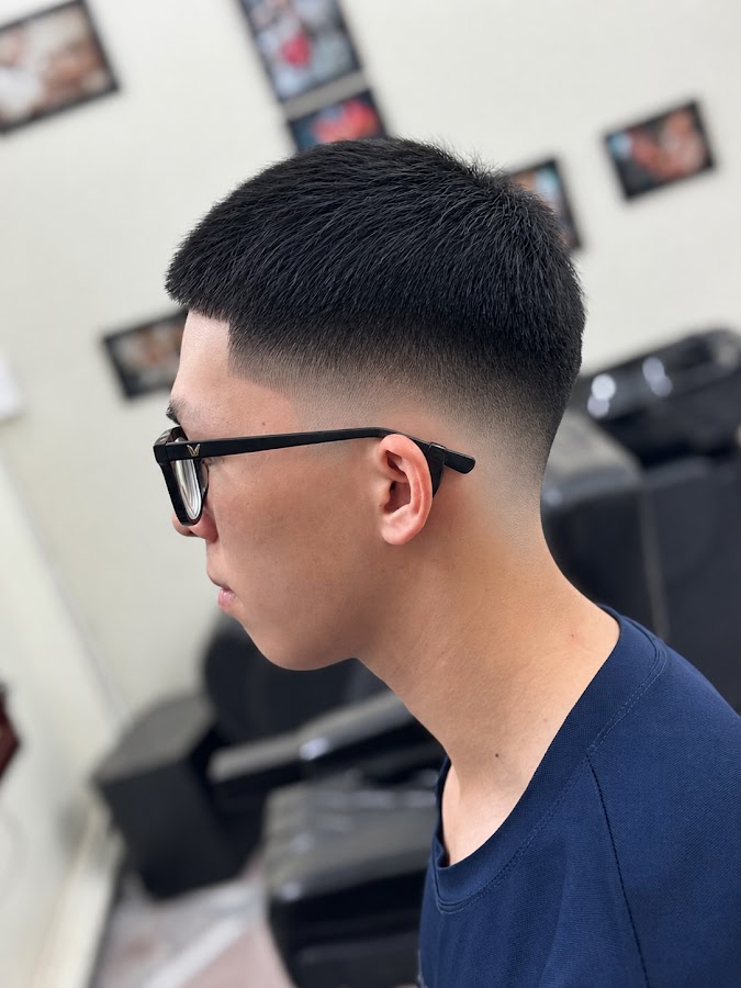 Cắt tóc nam Rio BarBer