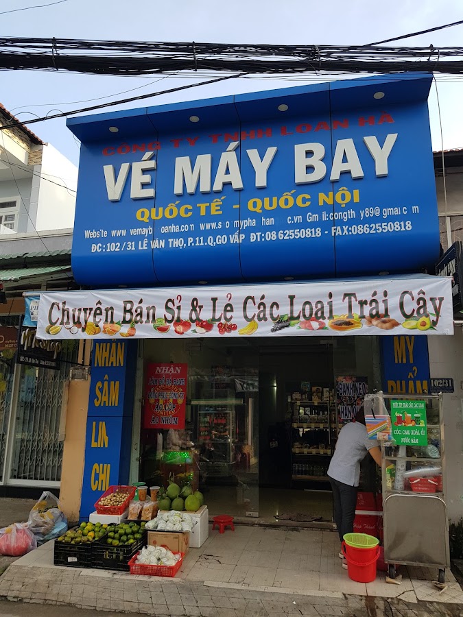 Vé máy bay