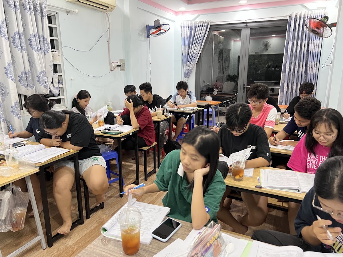 Trung Tâm Gia Sư Dạy Kèm ECEC