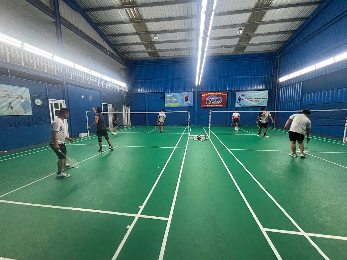 MINH THƯ Badminton