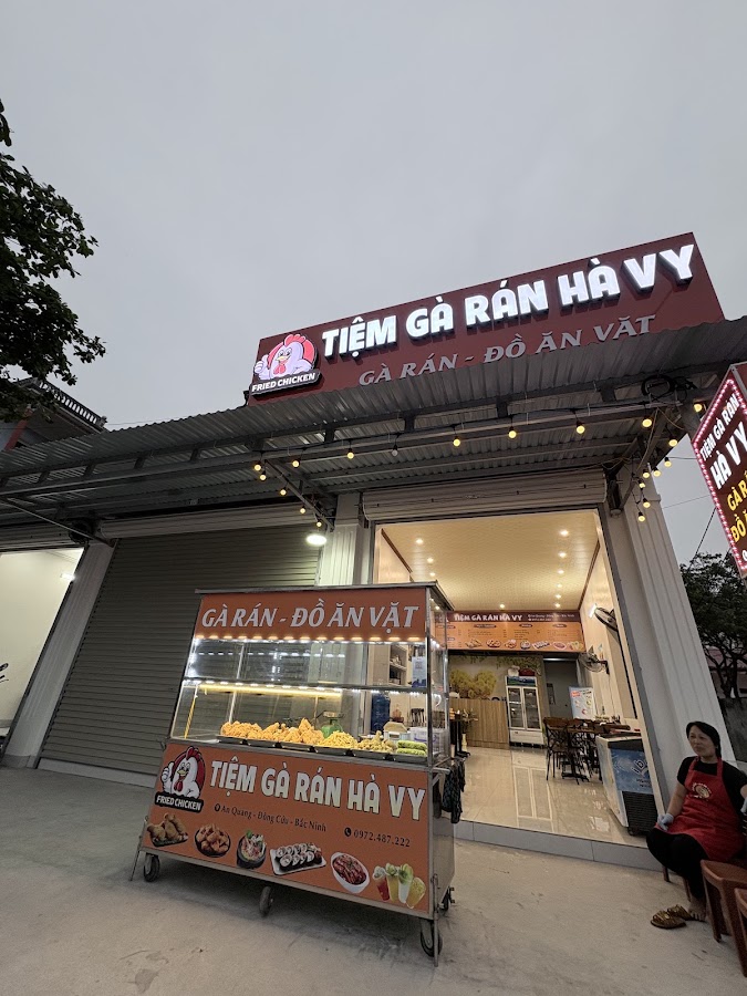 Tiệm gà rán Hà Vi