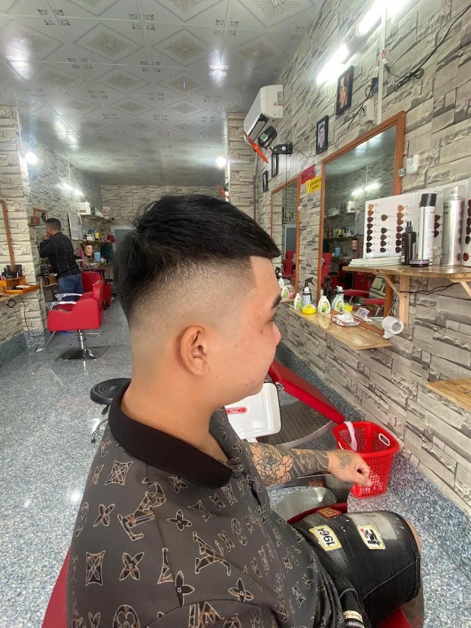 Tóc Nam Thu Thủy