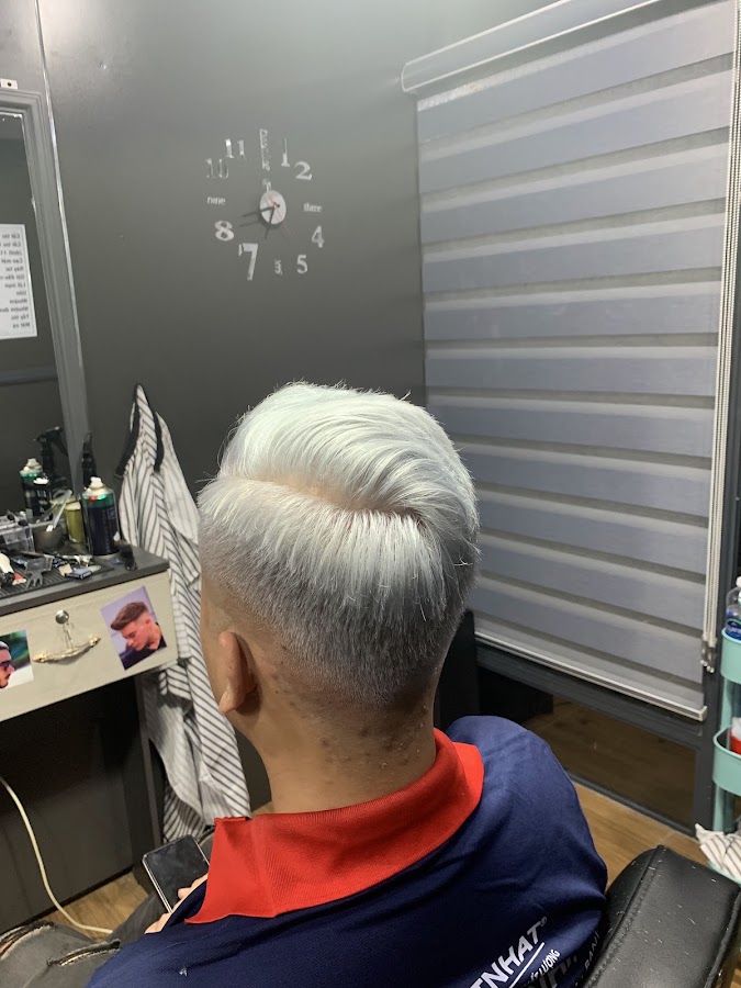 Cắt tóc nam Ngọc Nguyễn