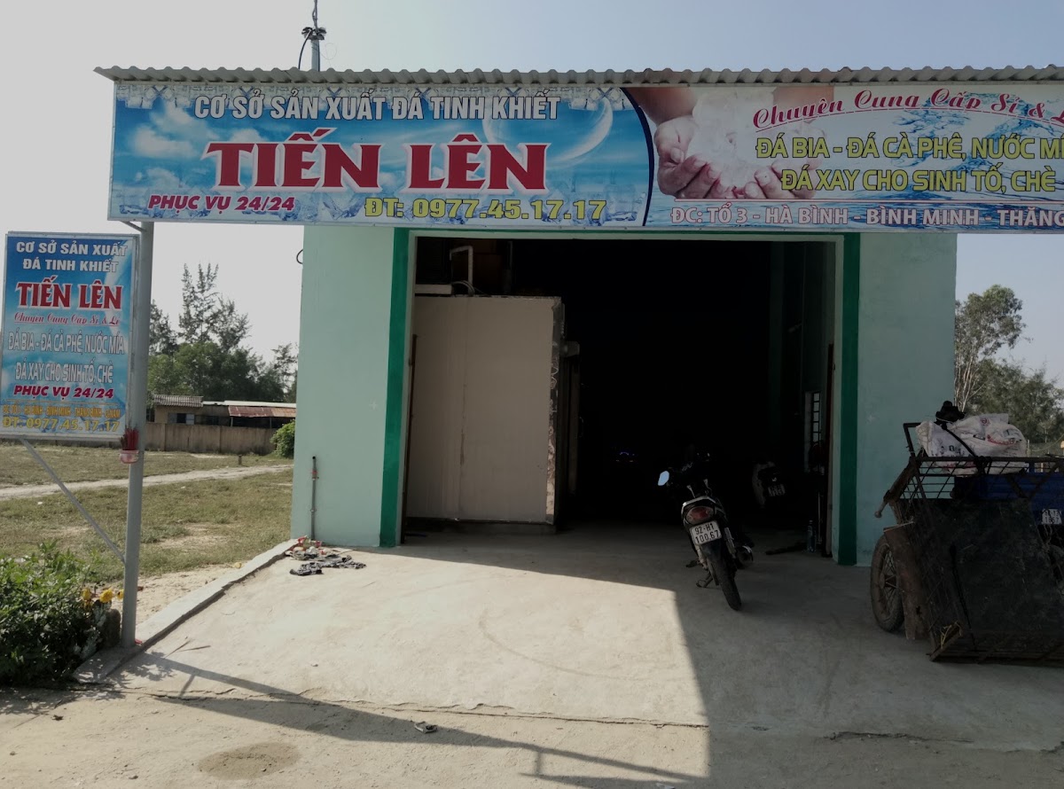 Cơ Sở Sản Xuất Đá Tinh Khiết Tiến Lên