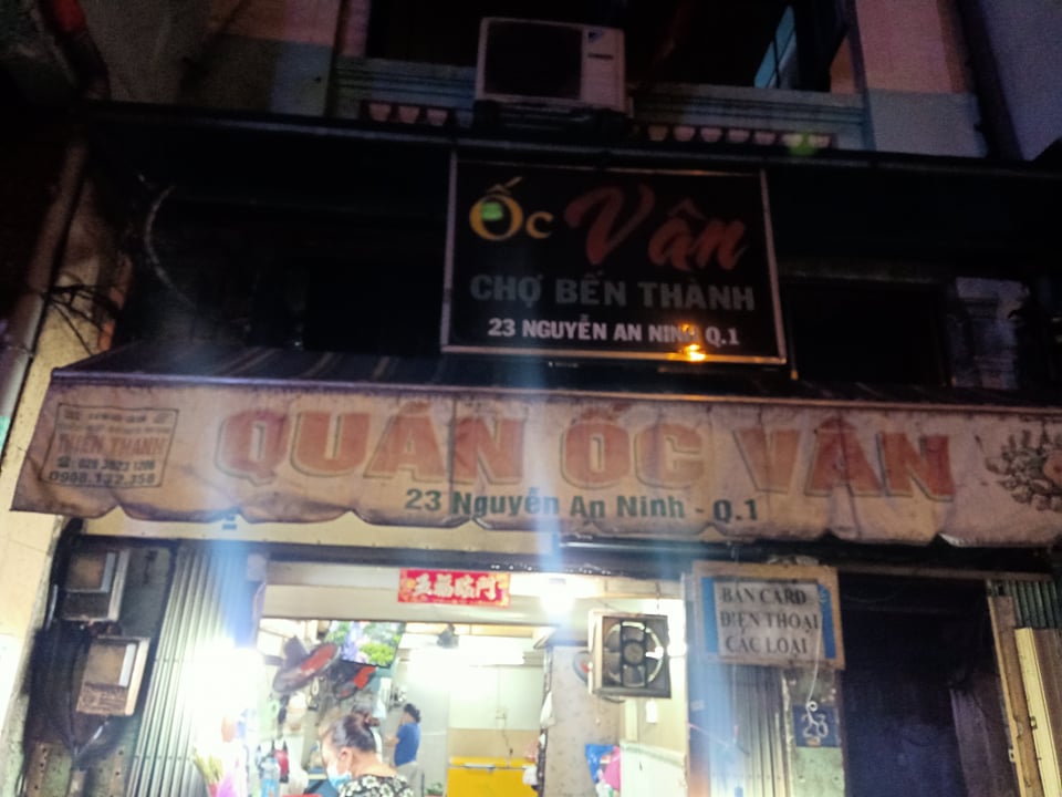 Quán Ốc Vân