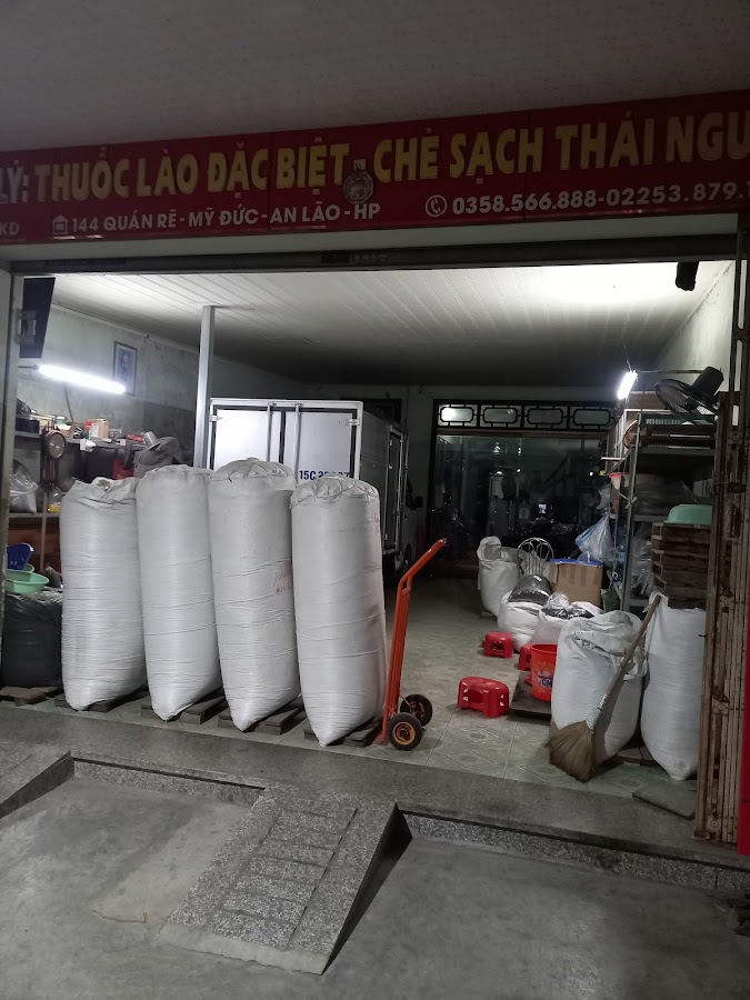 BỐN TÍNH (Chè Thái Nguyên - thuốc lào Thanh Hóa)