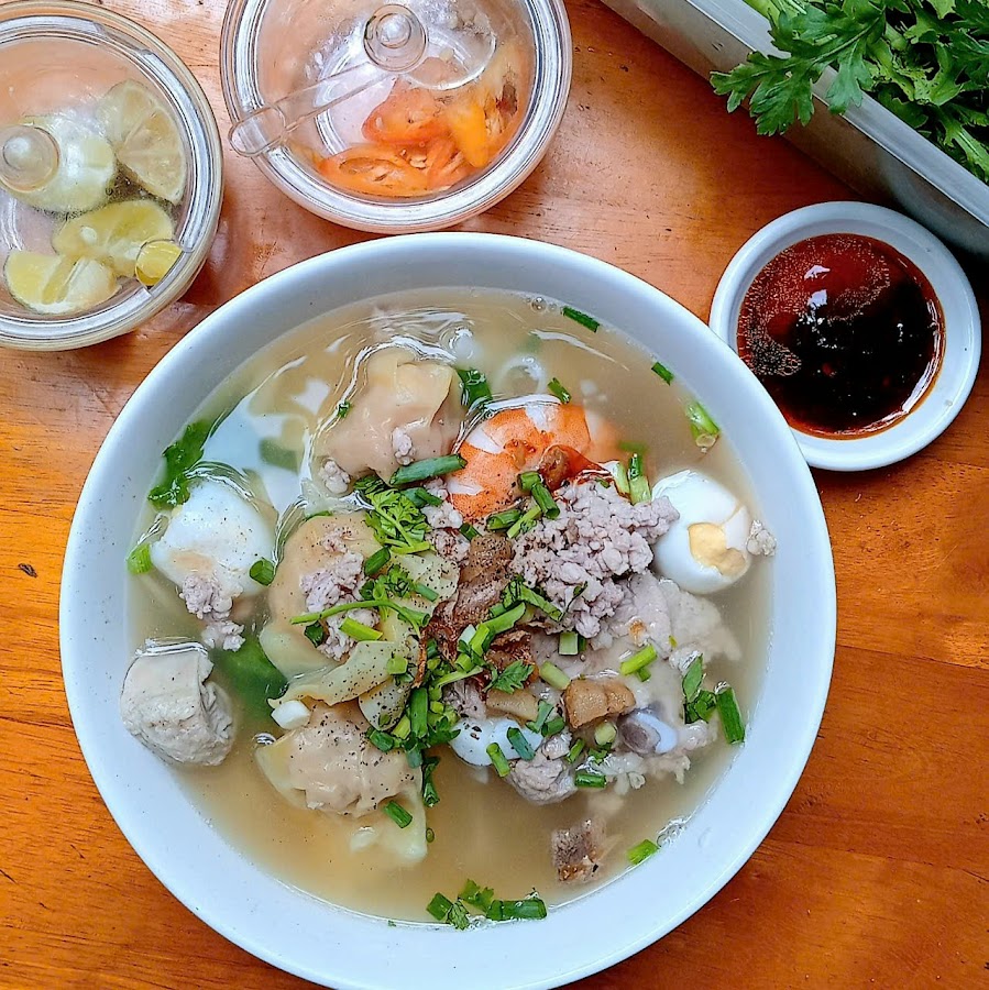 Hủ Tíu Mì Thành Ký