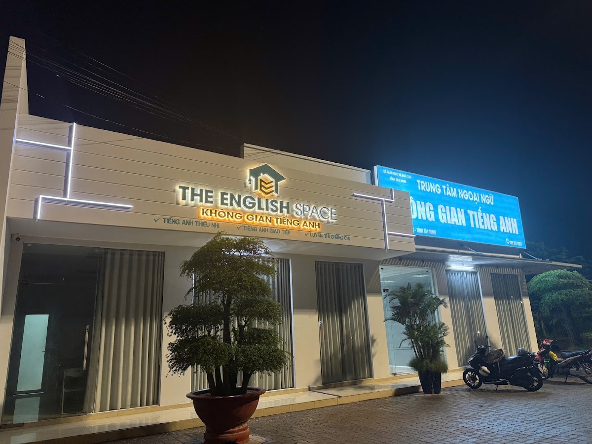 Trung Tâm Ngoại Ngữ Không Gian Tiếng Anh
