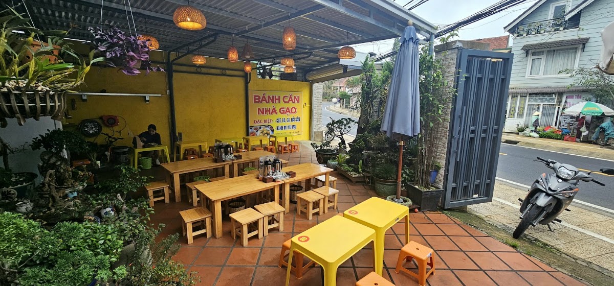 Bánh Căn Nhà Gạo