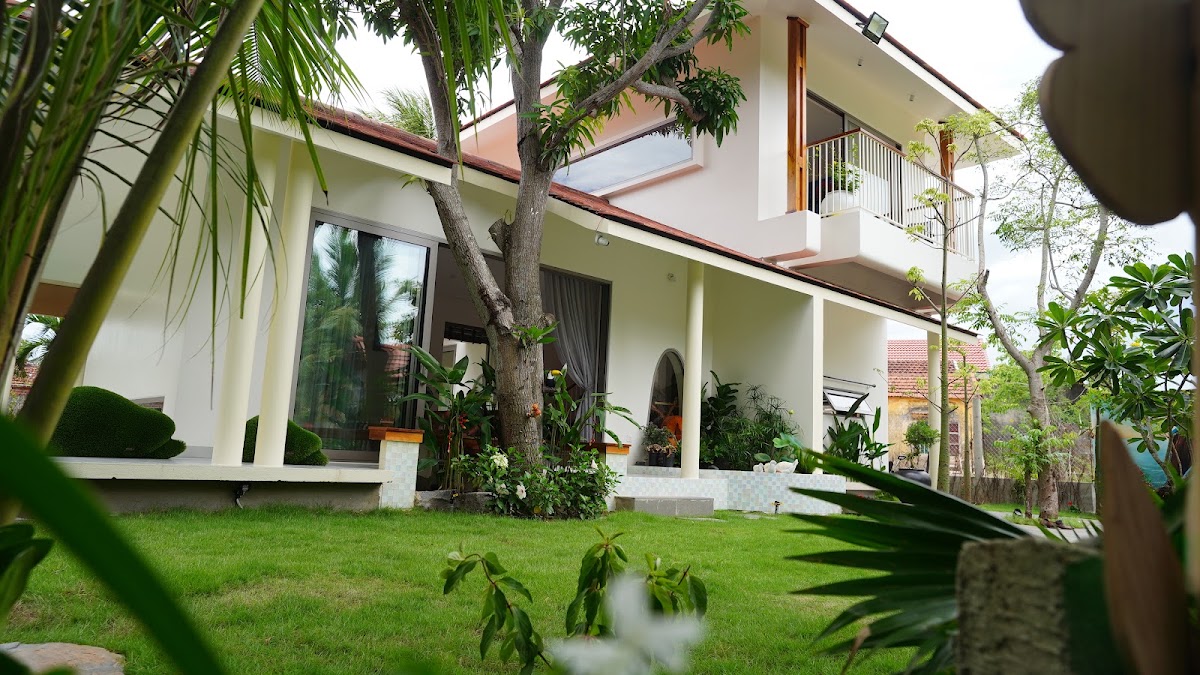 Lạc Villa - Mặt Biển Hội An