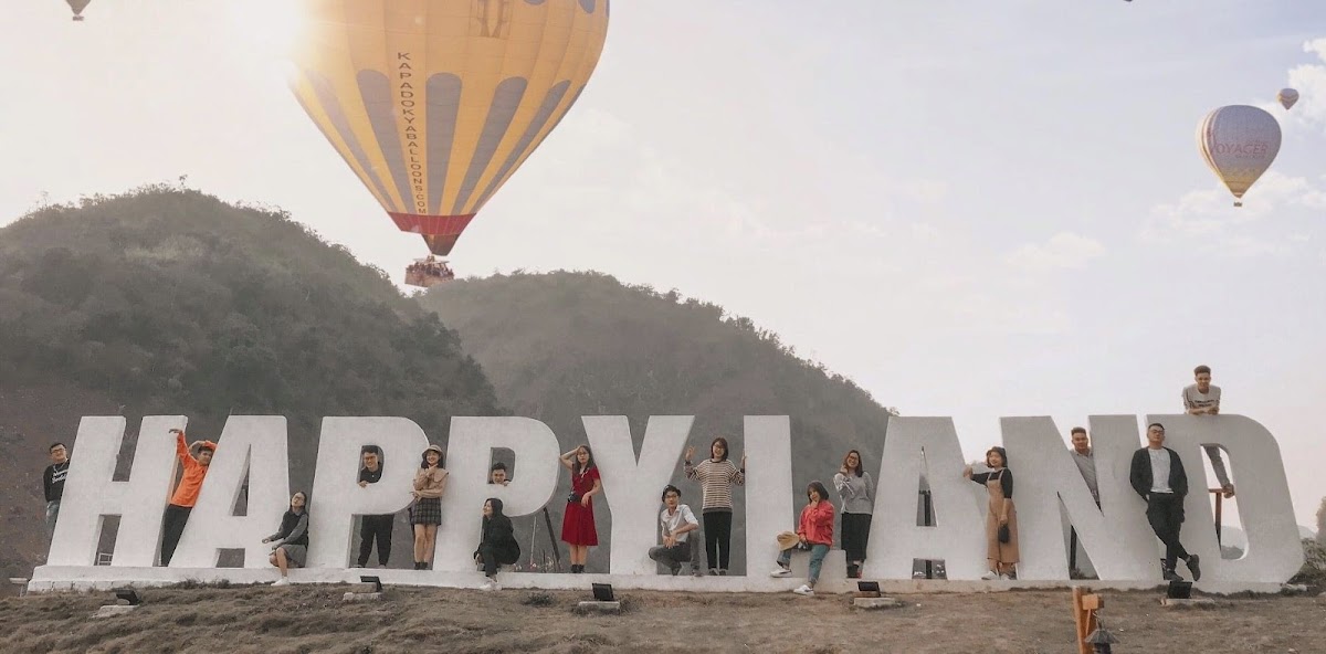 Mộc Châu Happy Land