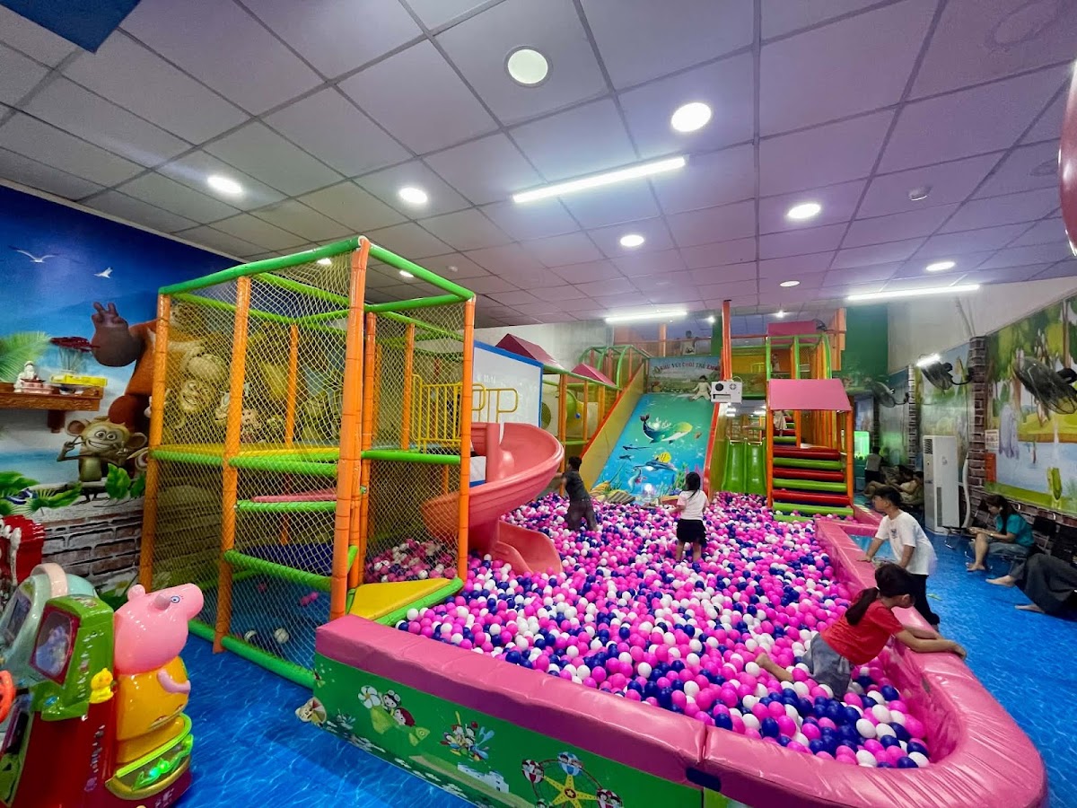 Khu vui chơi trẻ em PHÁT TRIỂN TƯ DUY ƯƠM MẦM TRÍ TUỆ 5