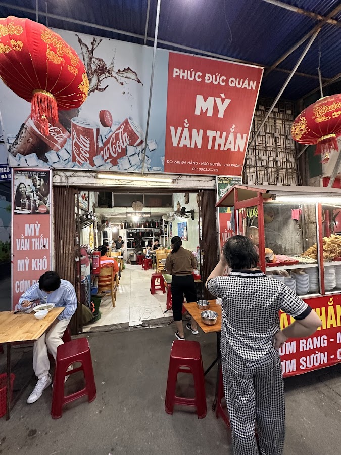 Mỳ Vằn Thắn Phúc Đức Quán