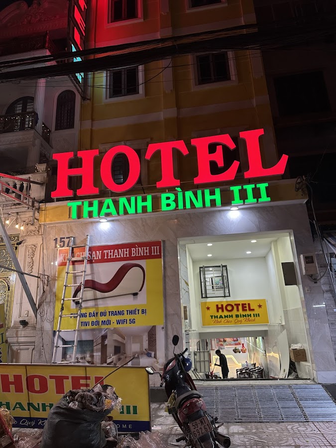 KHÁCH SẠN THANH BÌNH | | |