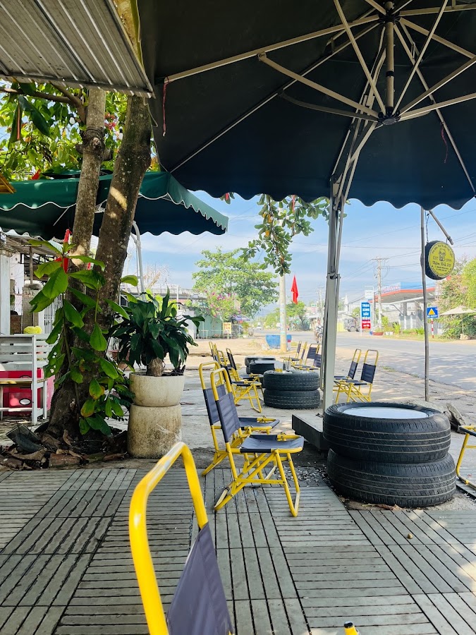 Tiệm Trà 70