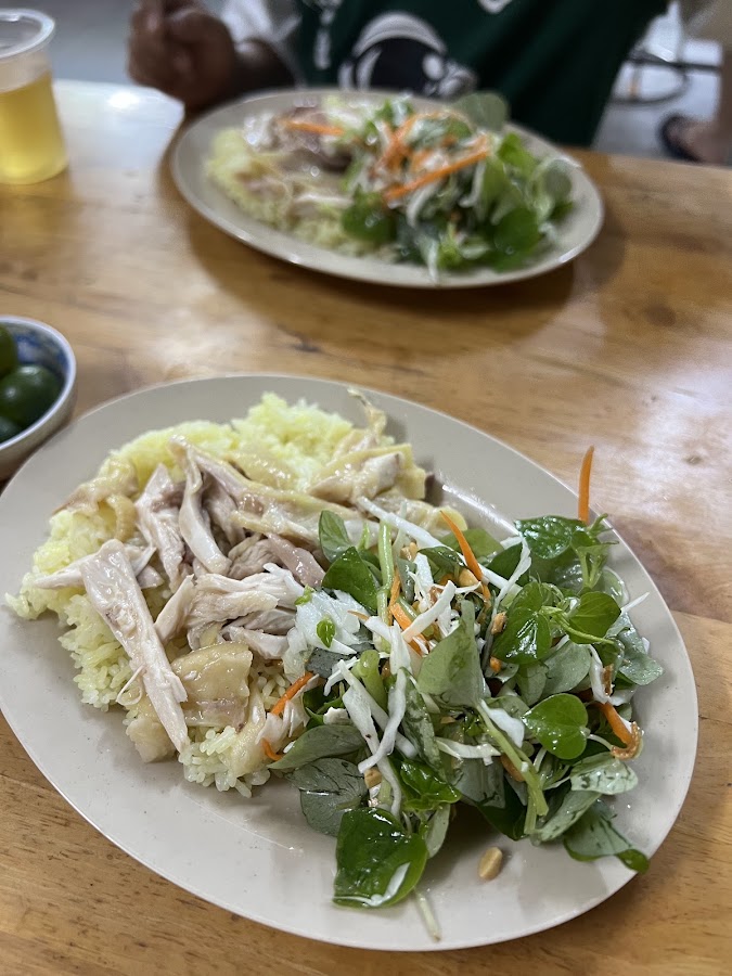 Cơm gà Tam kỳ