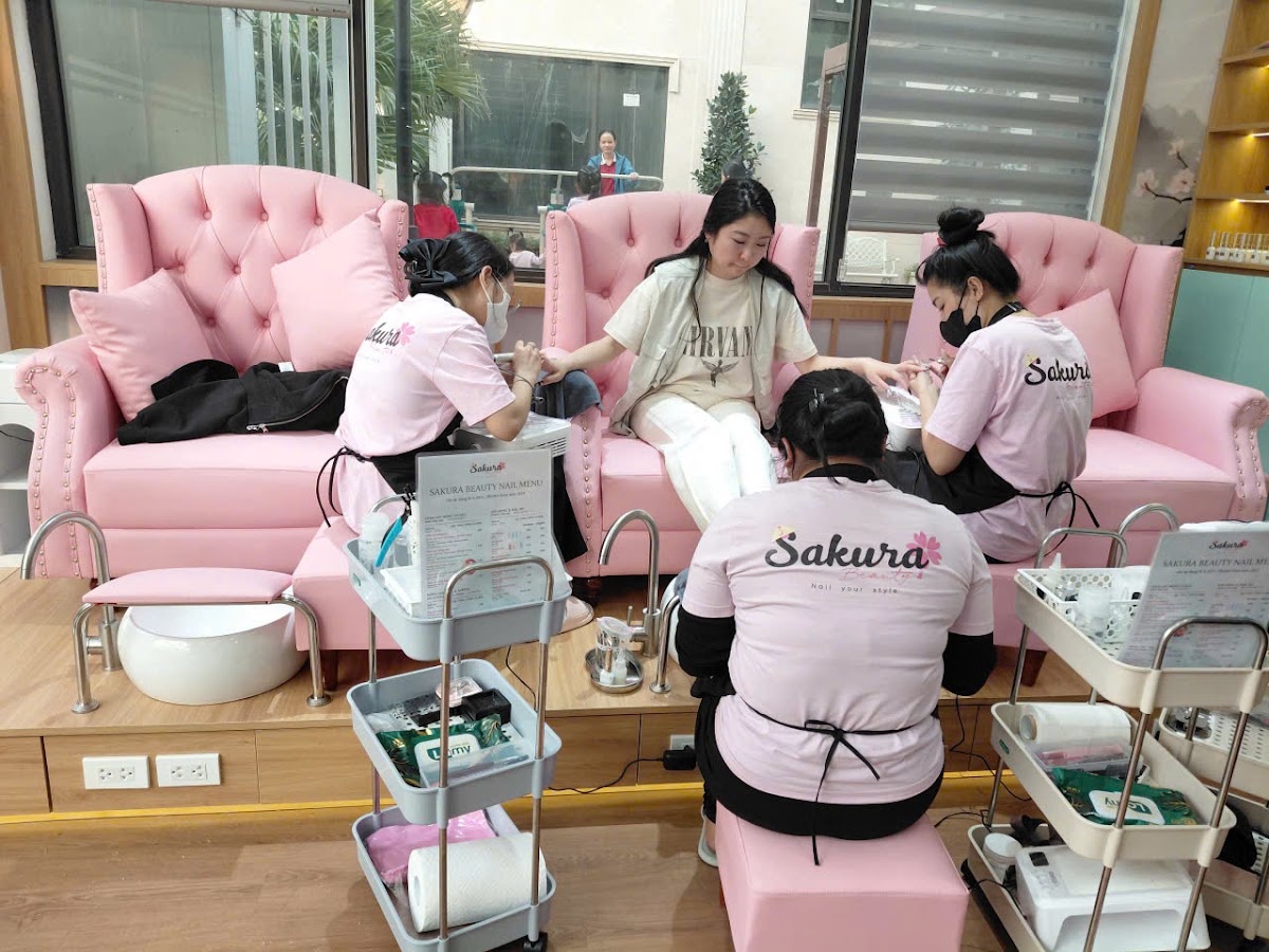Nail Sakura Beauty Himlam