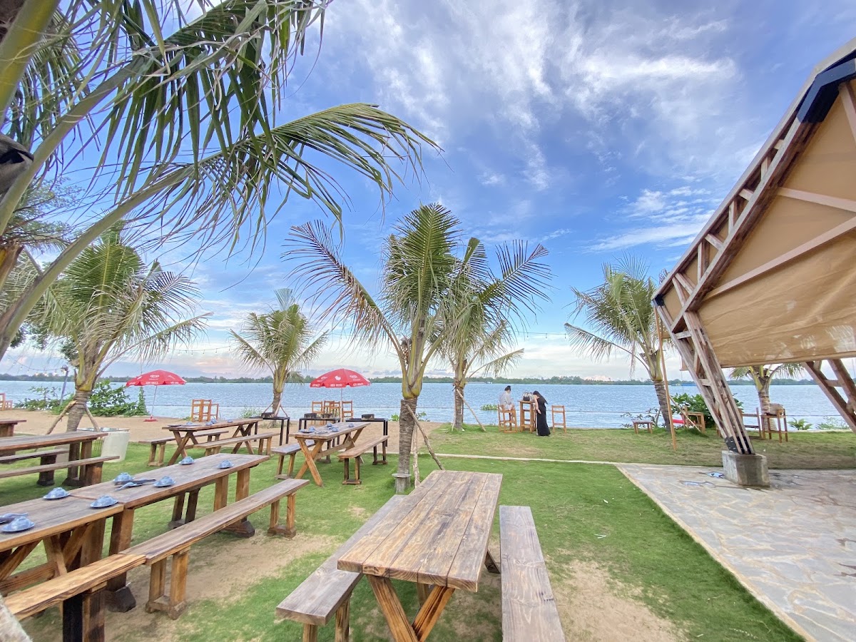 Asia Island Glamping & Event