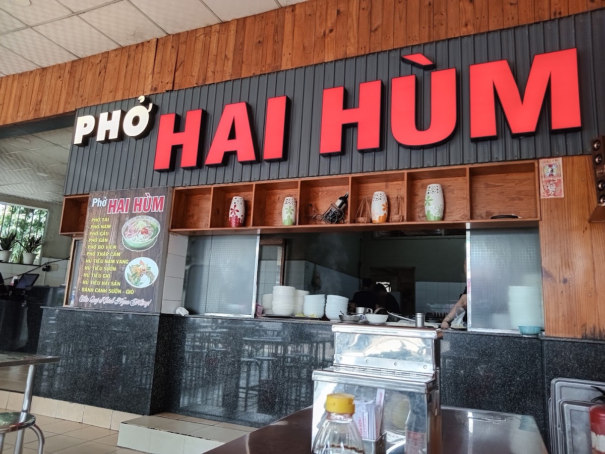 Cơm phở Hai Hùm 1