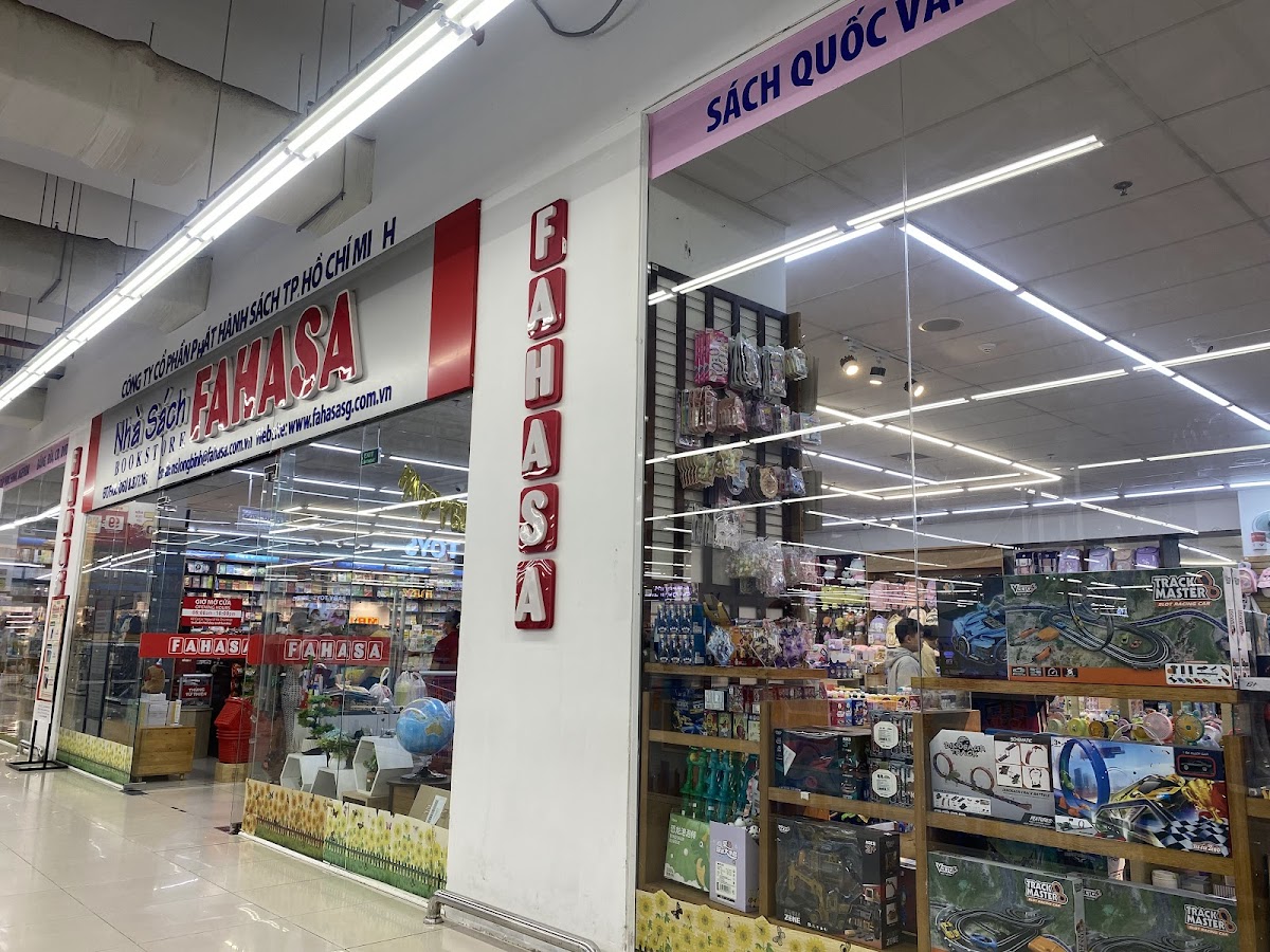 Nhà Sách FAHASA Long Bình