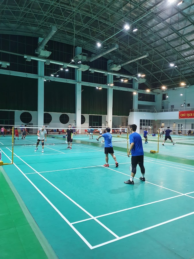 Sân cầu lông Phú Thọ