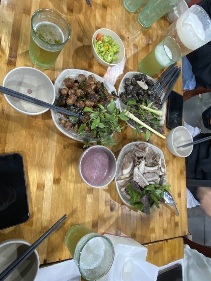 Nhà Hàng Khanh Niềm