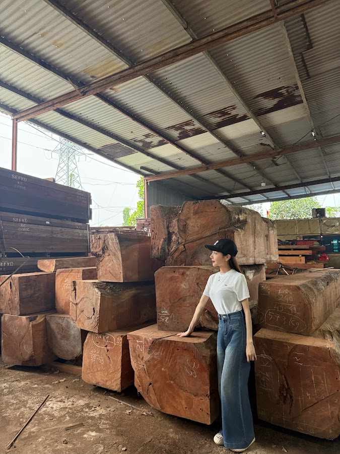 Công ty gỗ Minh Thắng