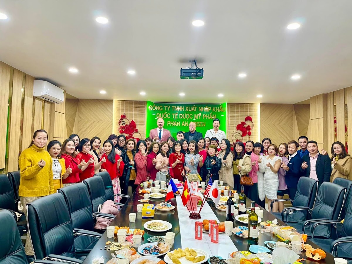 Spa: Huyền Anh