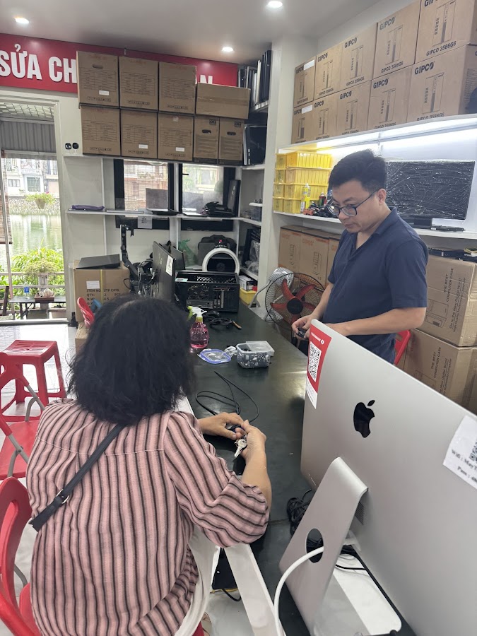 Máy Tính Vương Oanh - 480 Ngọc Lâm
