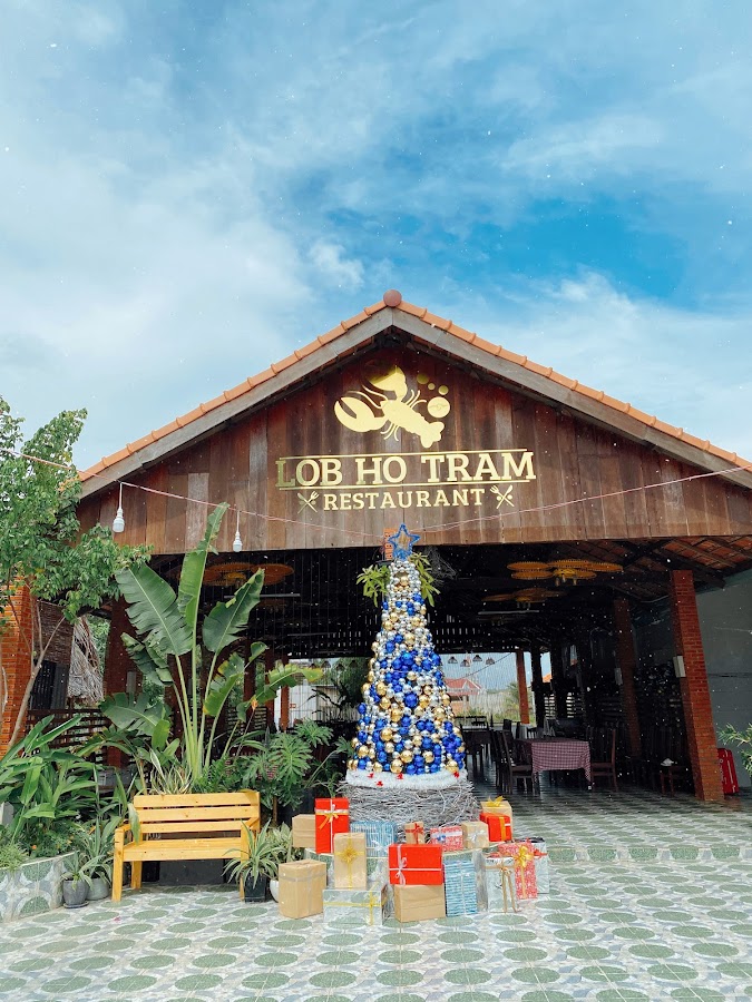Lob Ho Tram Restaurant