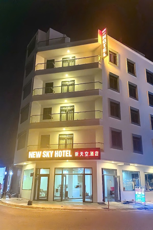 Khách sạn New Sky